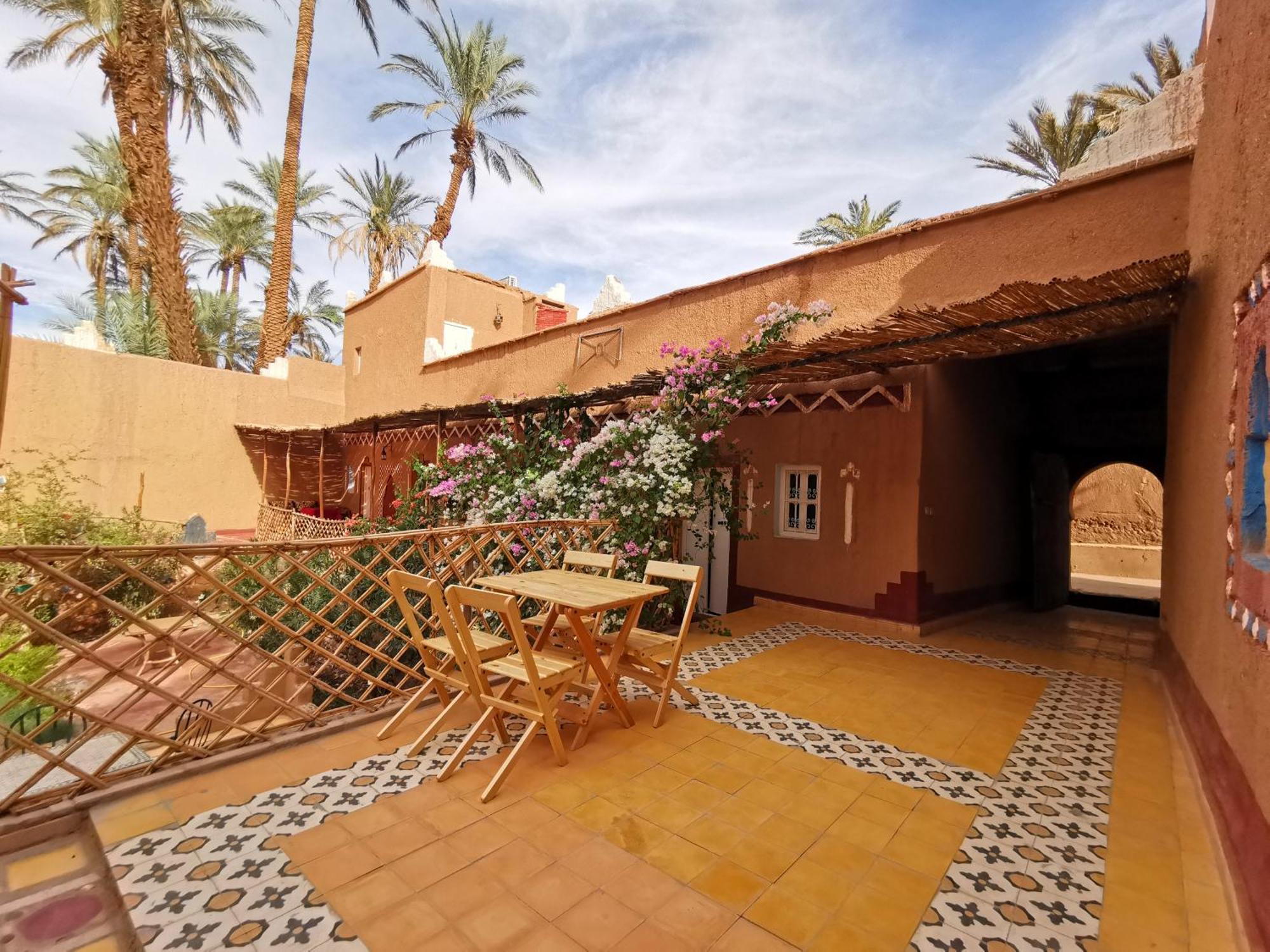 Riad Dar Zaouia ซากอร่า ภายนอก รูปภาพ